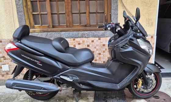 DAFRA MAXSYM 400i 